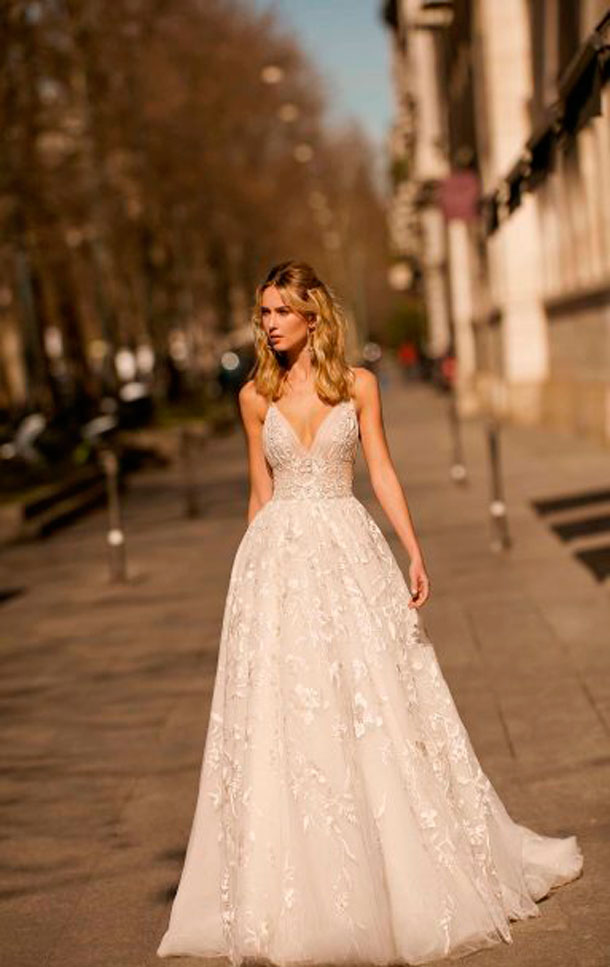 ilovebrides.pt Berta Milano Collection 2020 vestidos de noiva
